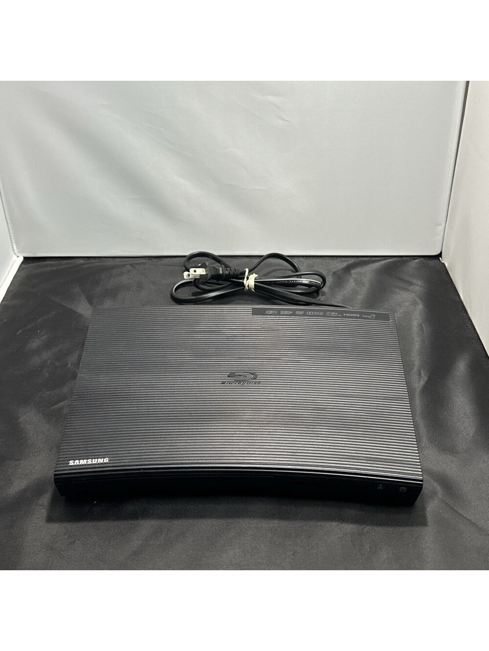 Samsung BD-JM57 Smart Blu-Ray DVD Player 1080p Wi-Fi HDMI - Tested - No Remote